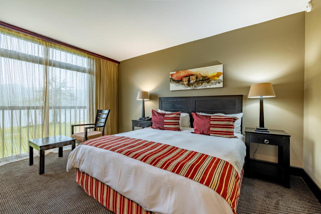 African Sky Hotels - Pine Lake Inn White River Luaran gambar