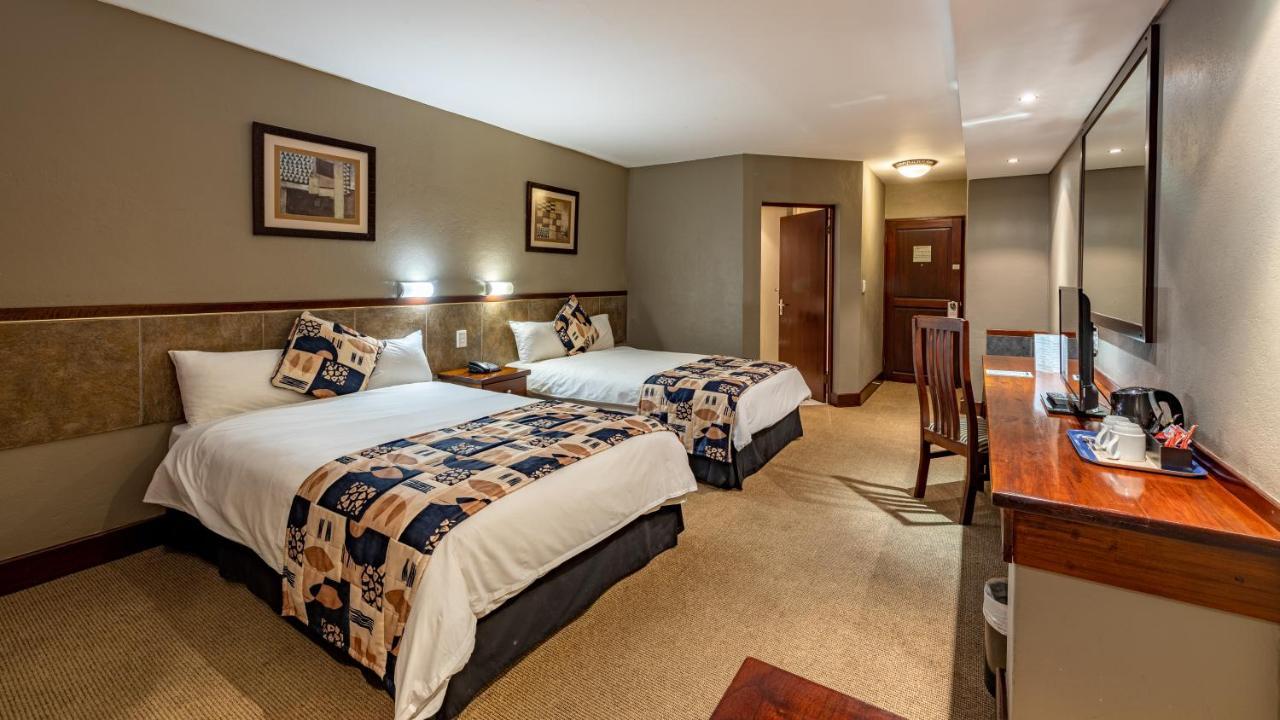 African Sky Hotels - Pine Lake Inn White River Luaran gambar