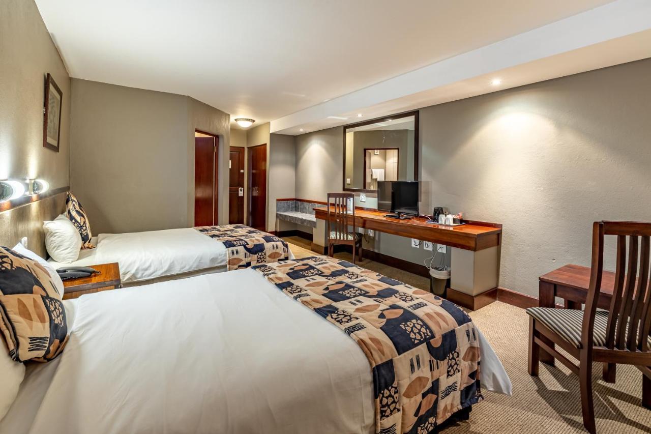 African Sky Hotels - Pine Lake Inn White River Luaran gambar