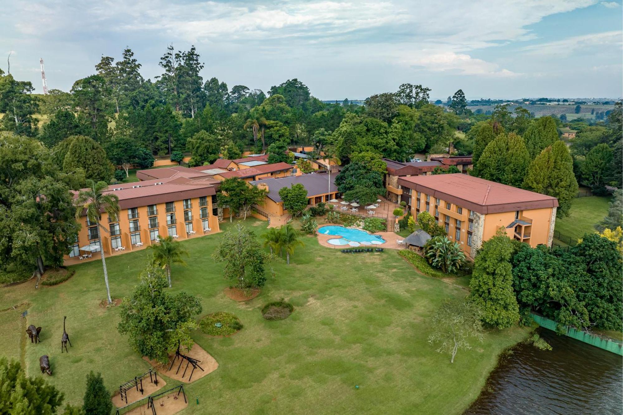 African Sky Hotels - Pine Lake Inn White River Luaran gambar