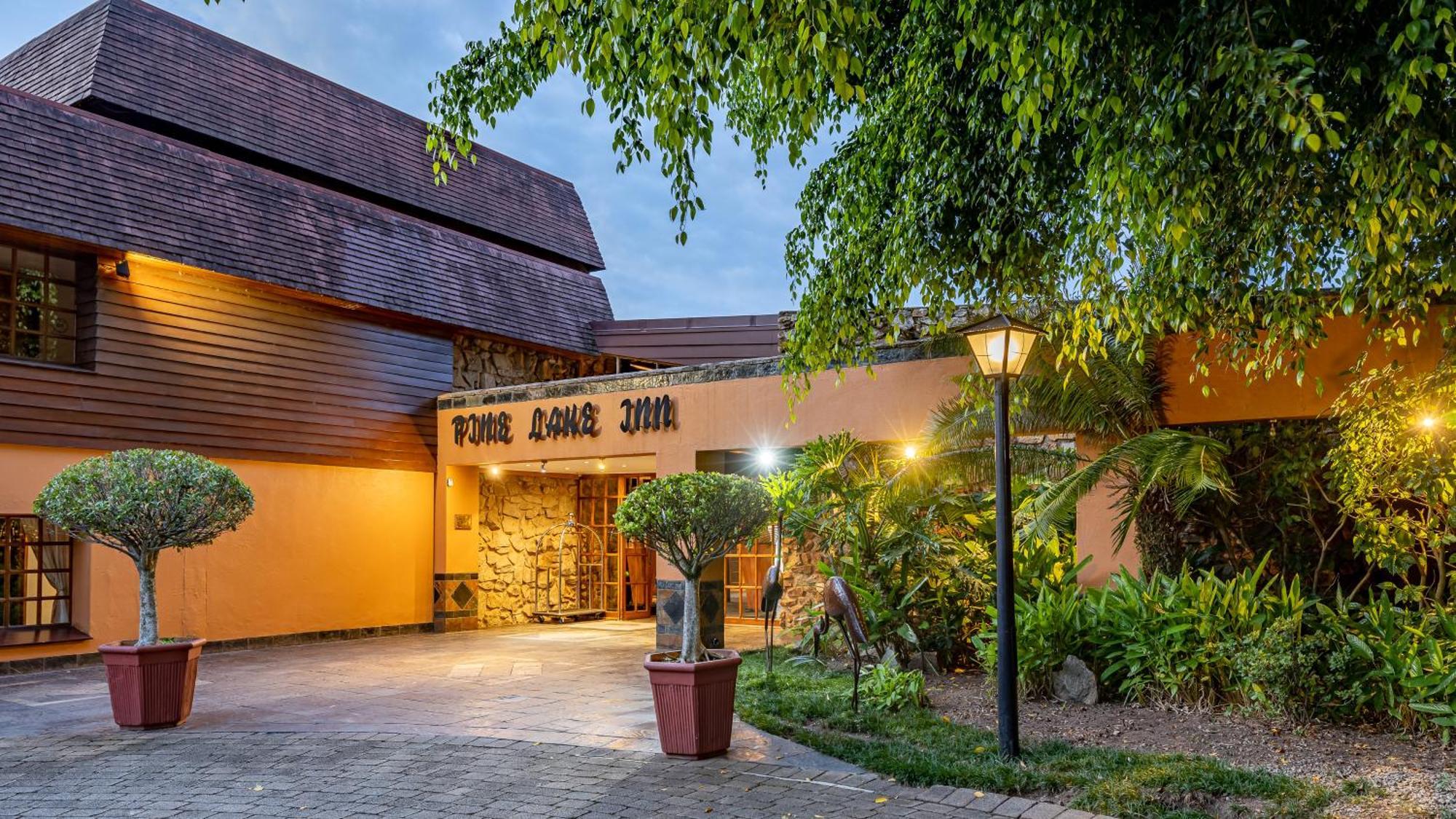 African Sky Hotels - Pine Lake Inn White River Luaran gambar